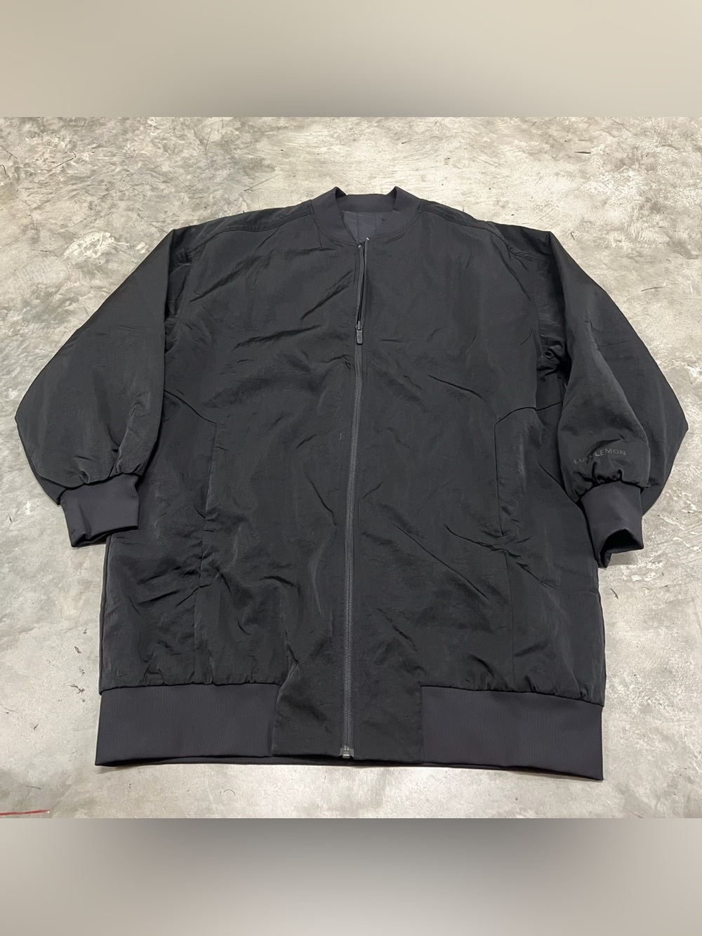 Lululemon Women’s Size 6 Black Nylon Full Zip Non-Stop Bomber Reversible Jacket